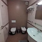 In 5746 아파트 *