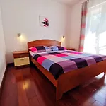 In 5746 크리크베니카