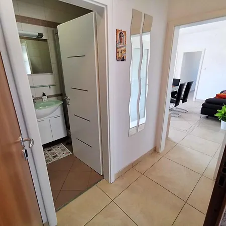 In 5746 Apartment