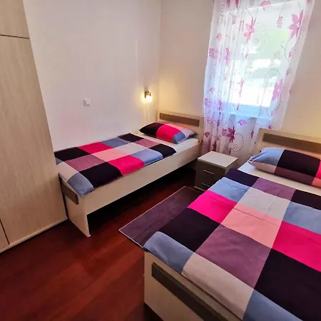 Apartment In 5746 Crikvenica